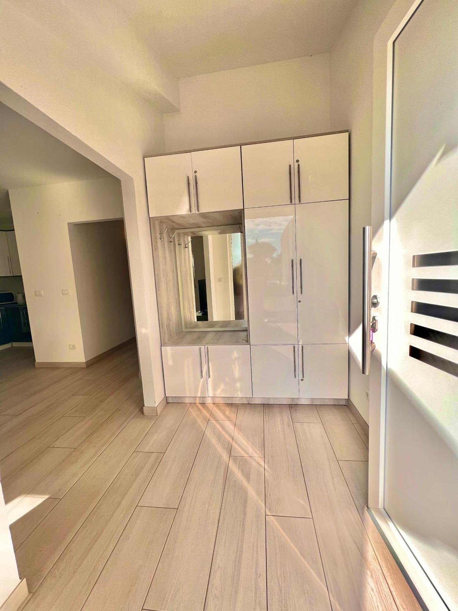 Dina Apartment